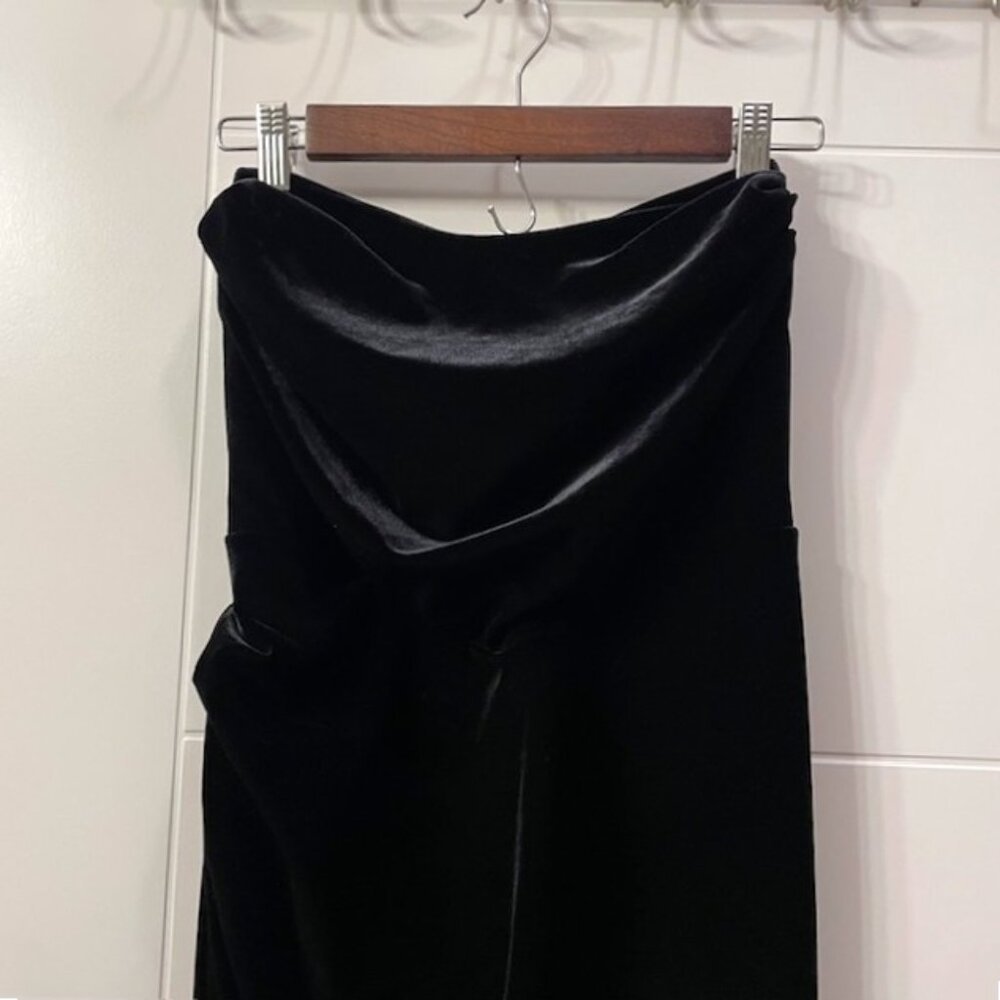 NEW ASTR Meghan Ruched Strapless Velvet Midi Dress Black Size Small - Picture 8 of 16